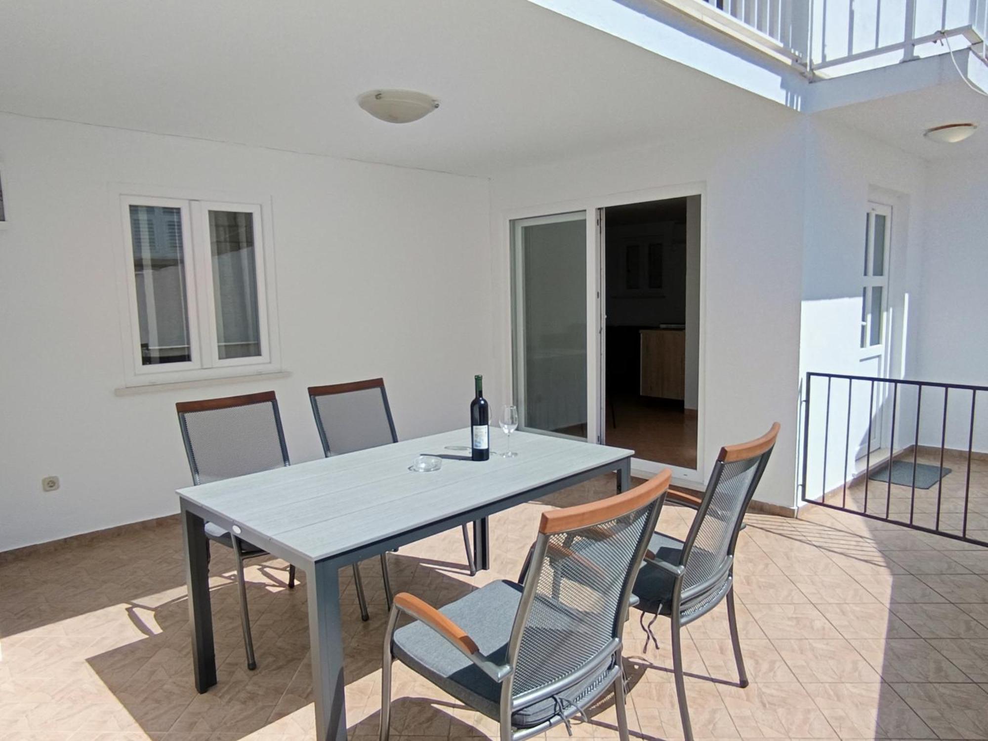Vanda Seafront Superior Apartamento *